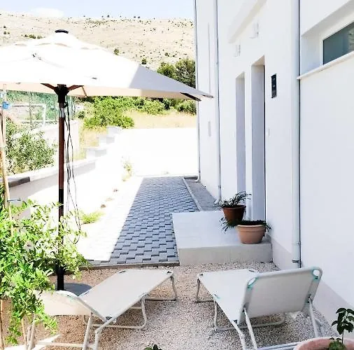 Mirr Appartement Grebaštica